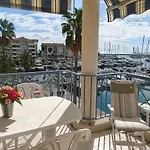 Apartament Sea View In